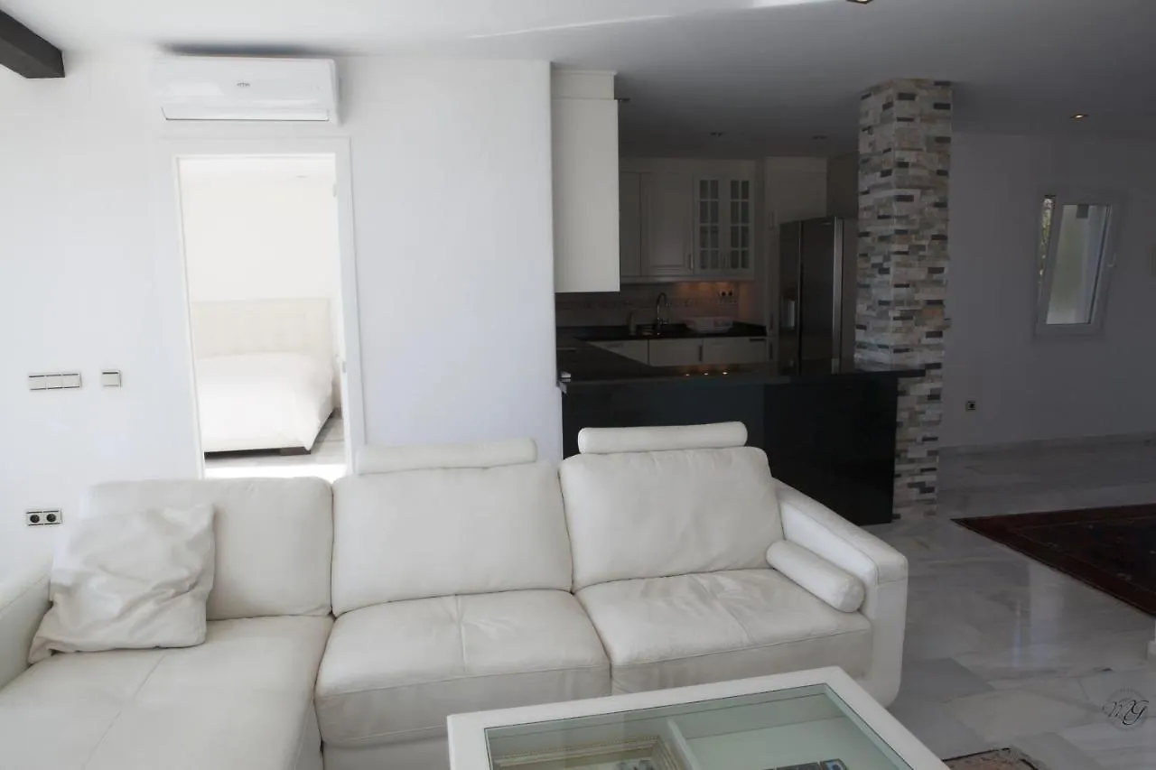 Apartamento Luxury Puerto Banus Penthouse With Parking & Wi-Fi Marbella España