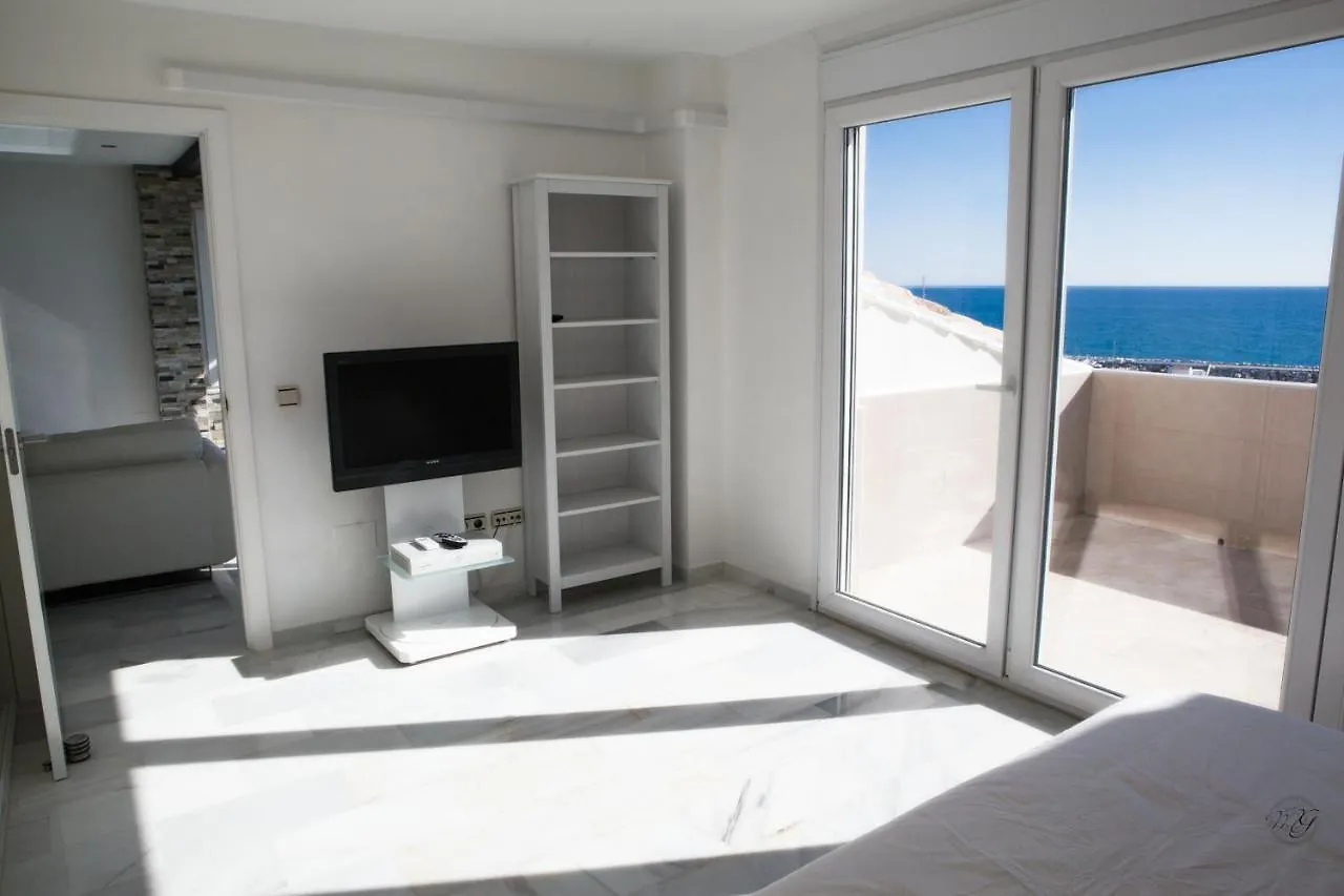 Apartamento Luxury Puerto Banus Penthouse With Parking & Wi-Fi Marbella 0*,  España