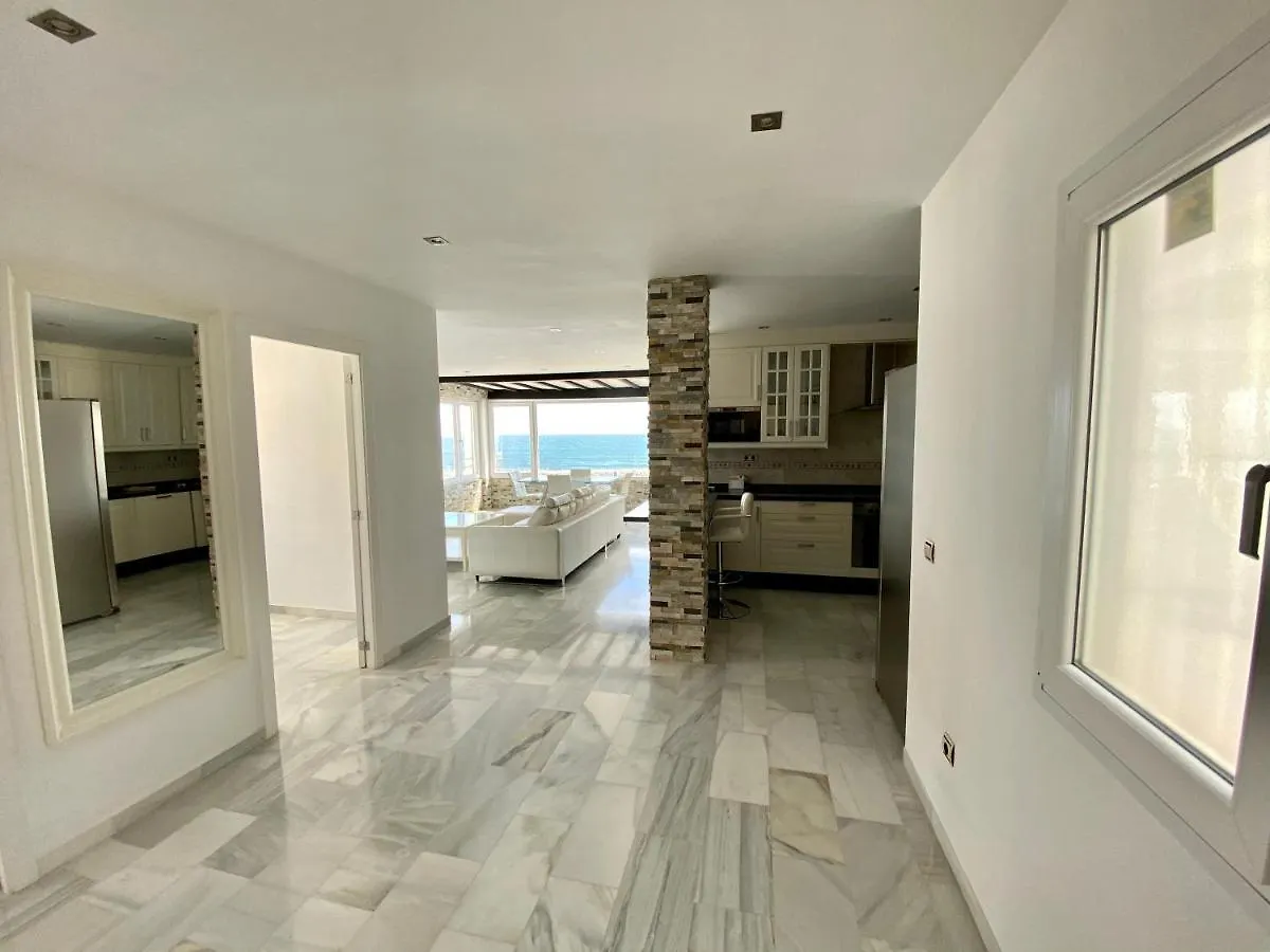 Apartamento Luxury Puerto Banus Penthouse With Parking & Wi-Fi Marbella España