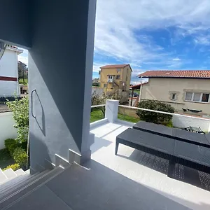 Design Club Holiday home Santander