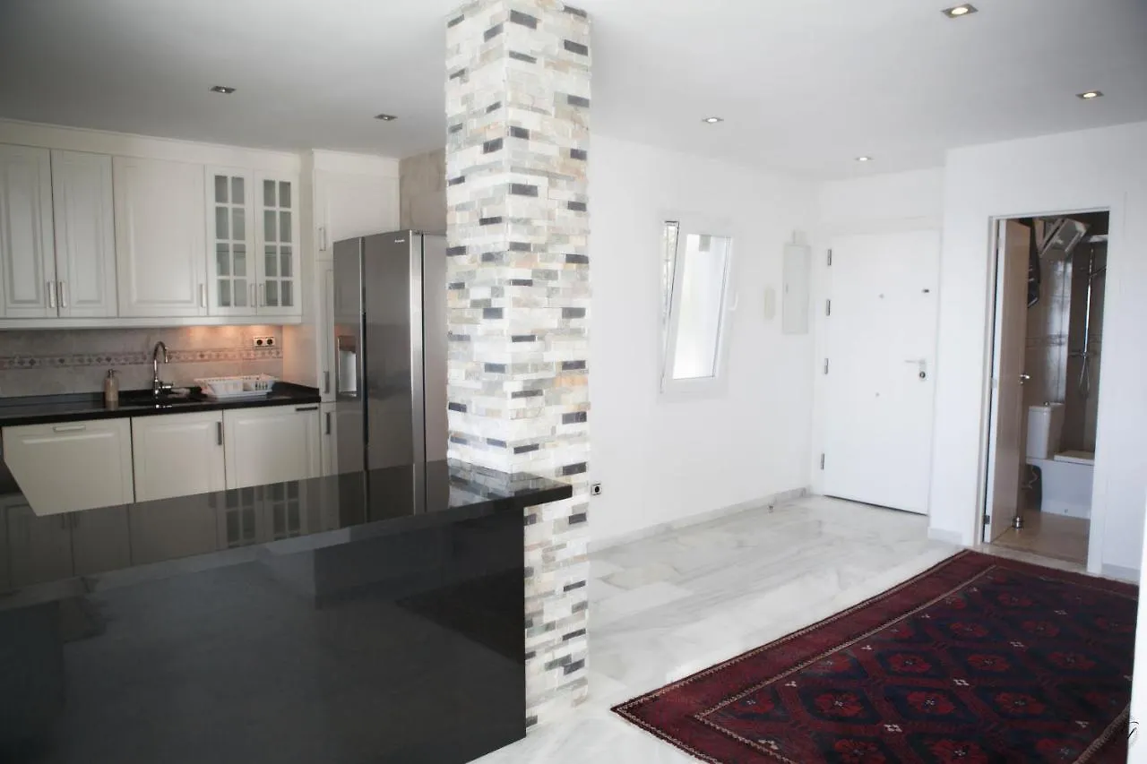 Luxury Puerto Banus Penthouse With Parking & Wi-Fi Apartment Marbella