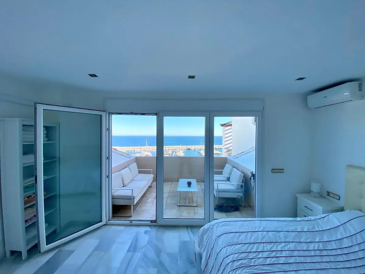 Luxury Puerto Banus Penthouse With Parking & Wi-Fi Apartment Marbella