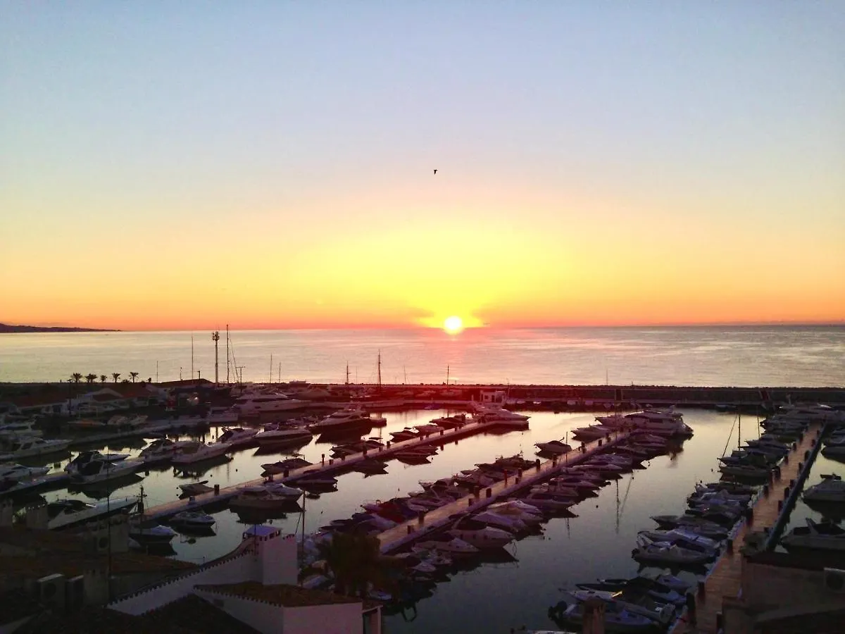 Luxury Puerto Banus Penthouse With Parking & Wi-Fi Apartment Marbella